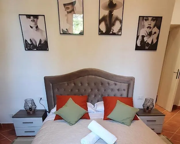 Chic 'n Charme Trastevere Terrace 2 דירה רומא