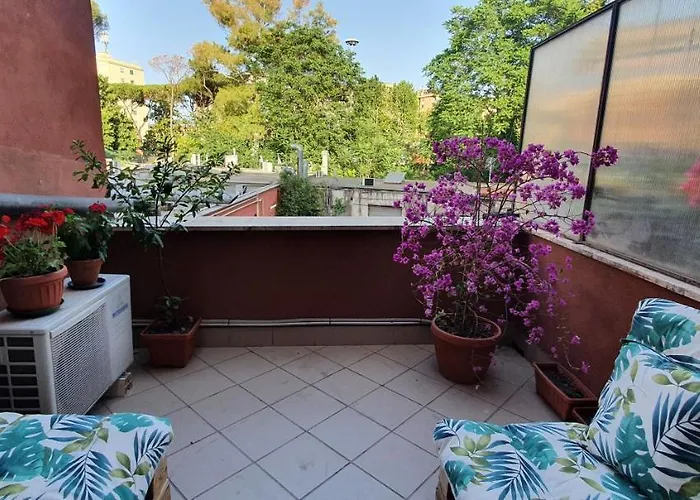 Chic 'n Charme Trastevere Terrace 2 דירה