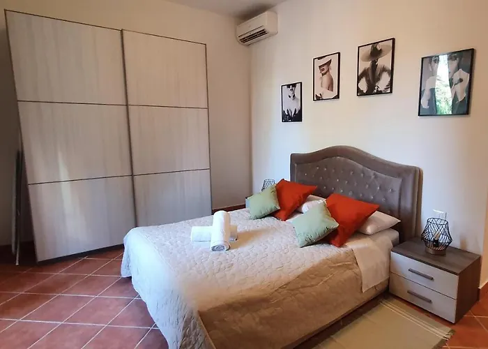 דירה Chic 'n Charme Trastevere Terrace 2 רומא