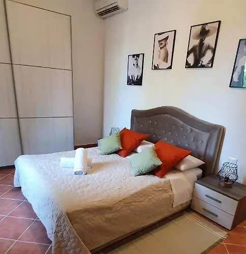 דירה Chic 'n Charme Trastevere Terrace 2 רומא