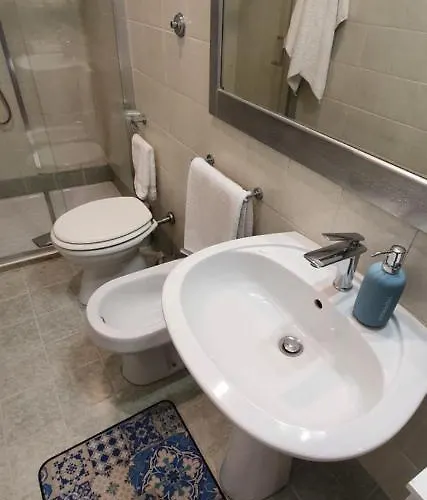 Chic 'n Charme Trastevere Terrace 2 דירה